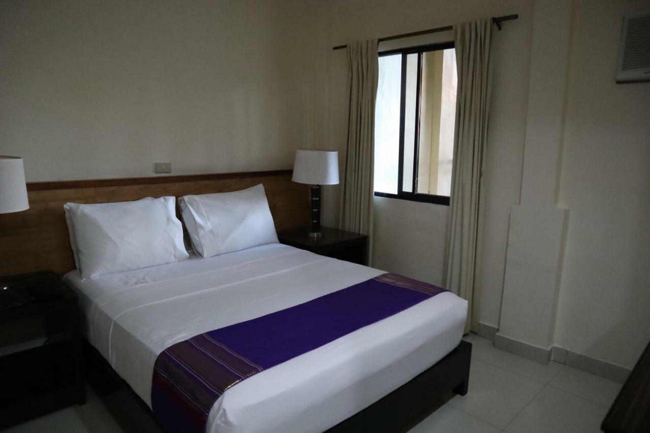 Domicilio Lorenzo Davao Экстерьер фото