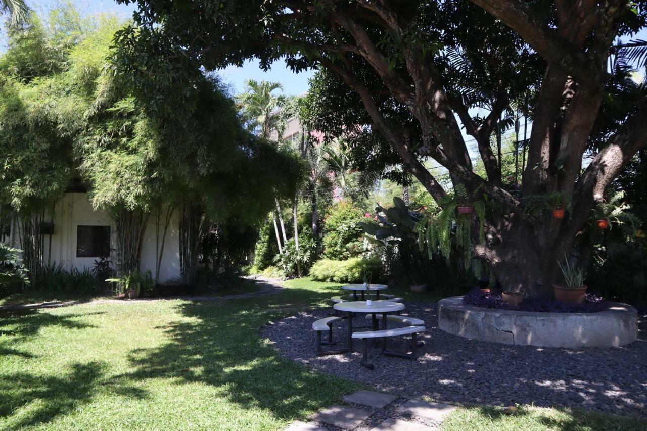 Domicilio Lorenzo Davao Экстерьер фото