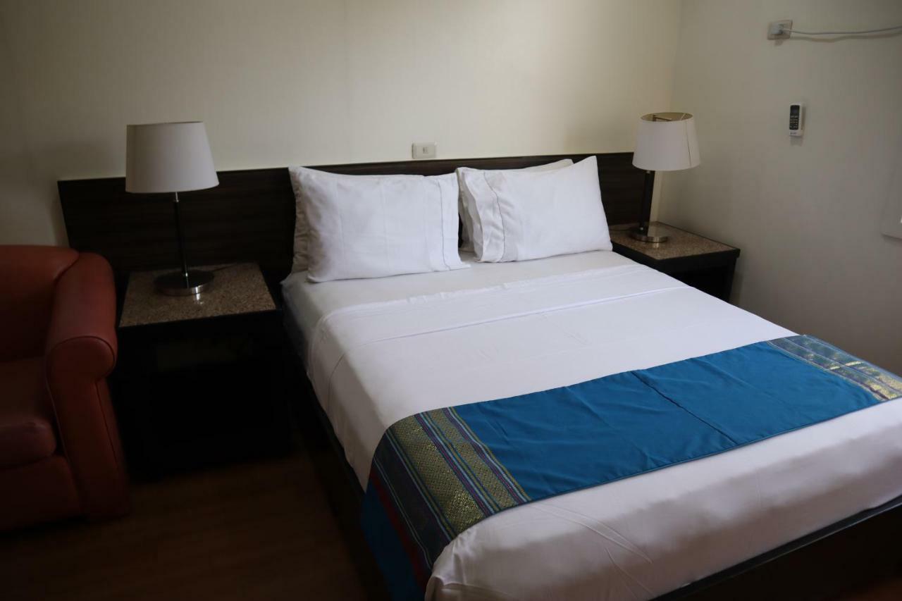 Domicilio Lorenzo Davao Экстерьер фото
