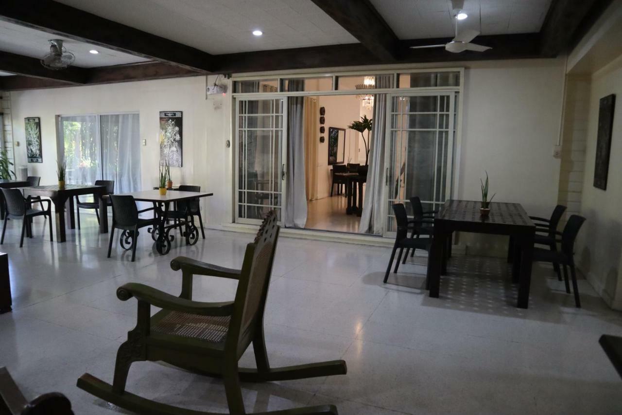 Domicilio Lorenzo Davao Экстерьер фото